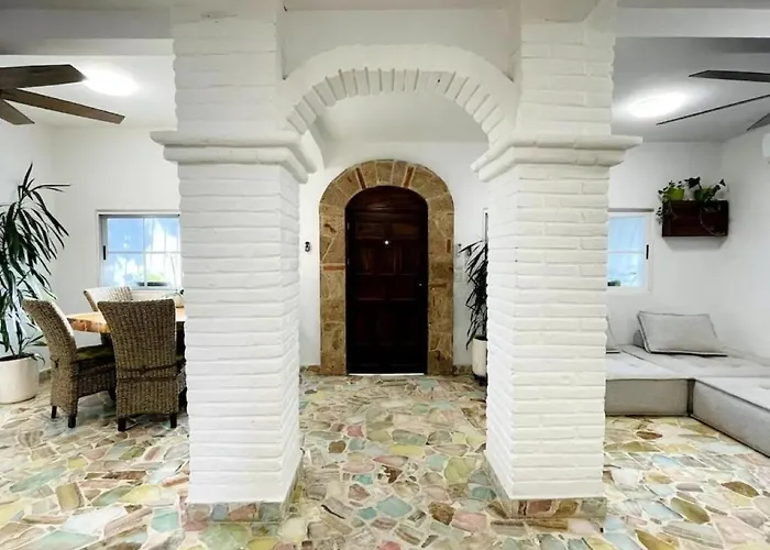 Private Room In A Boho House N1